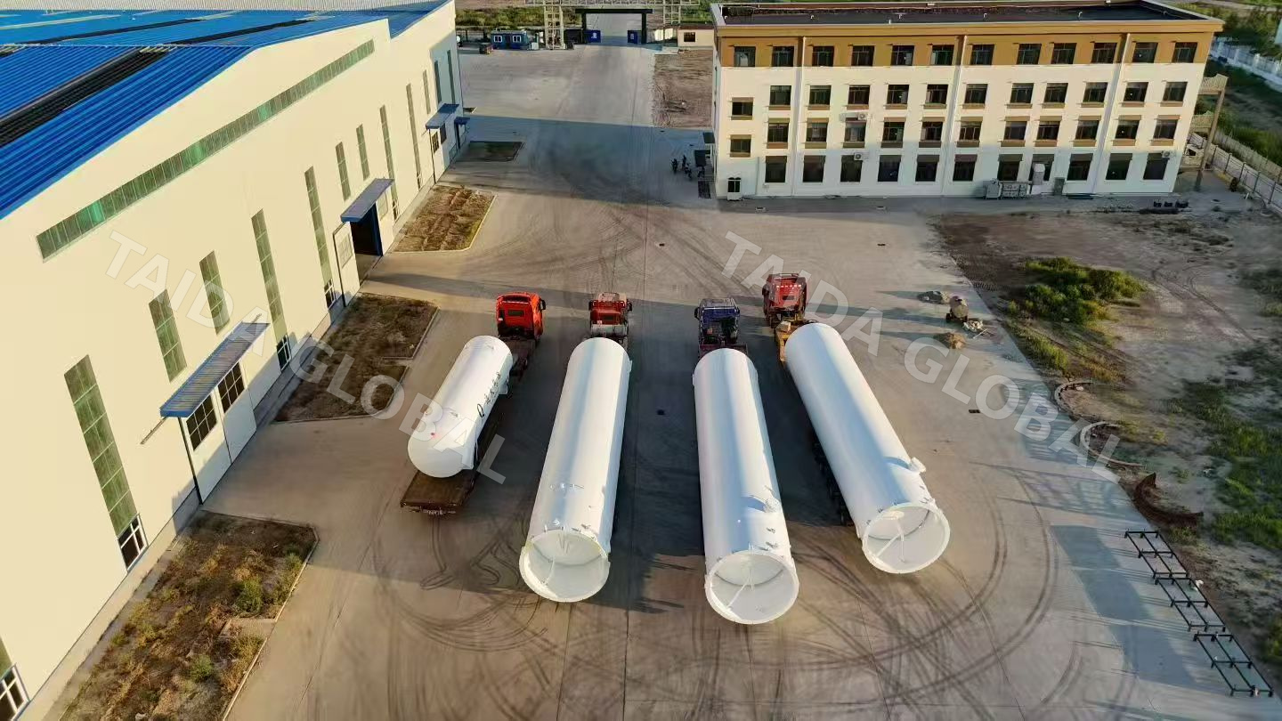 Cryogenic Storage Tanks Shipped to Balikpapan, Indonesia Cryogenic Storage Tanks Shipped to Balikpapan, Indonesia