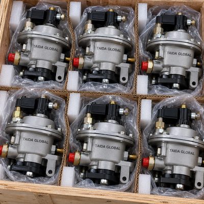 Low-Pressure Fuel Lift Pump for Heavy-Duty Trucks