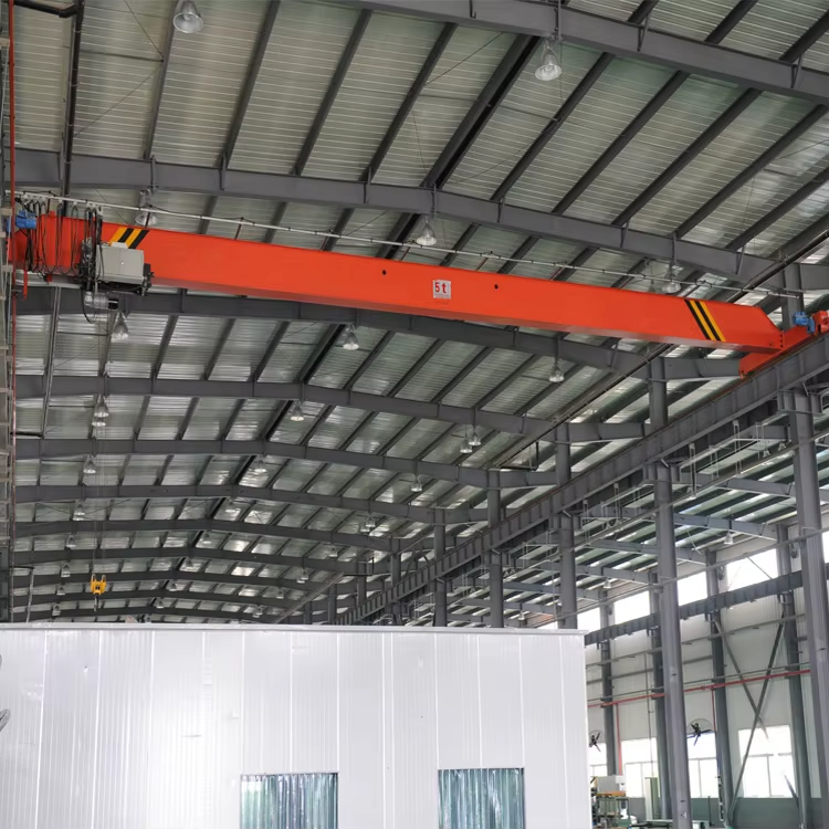 汽车零部件工厂3吨13.5米单梁桥式起重机